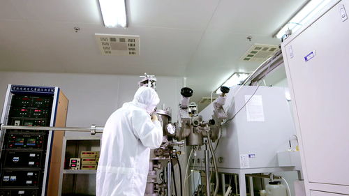 西安瑞聯(lián) 致力于精細化學品研發(fā) 高新區(qū)助力其躋身全球光電顯示材料供應商前列